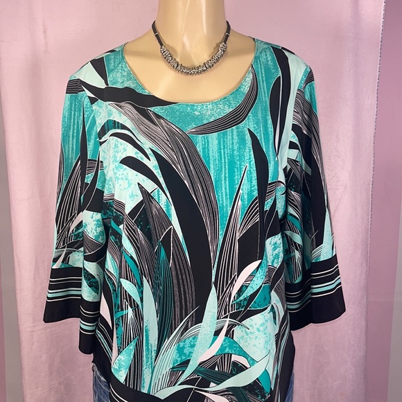 Alfani Top Size PXL 💓 - Picture 2 of 7